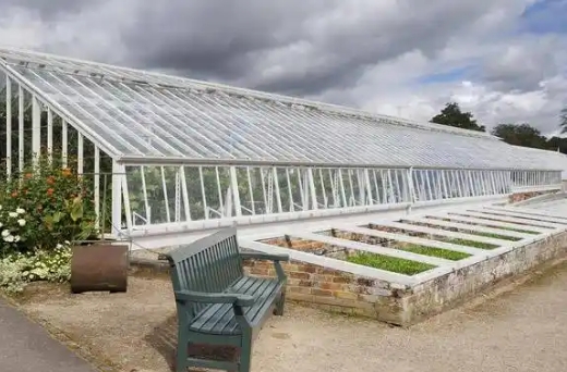 机器学习算法预测日光温室室内温度的对比分析与实用方法：基于GRU模型的跨时间尺度优化研究