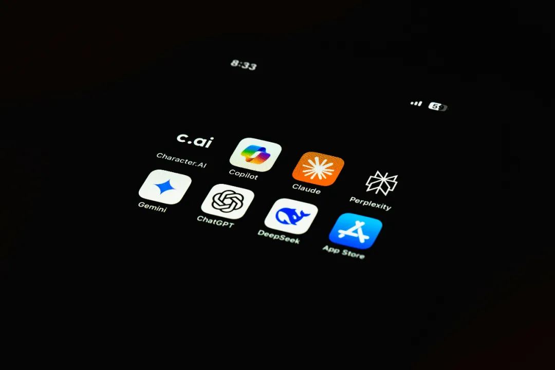 广告偷偷藏进AI搜索中